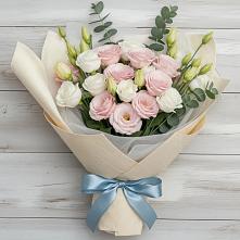 Букет цветов из:  Лизиантусы в Козмодемьянске