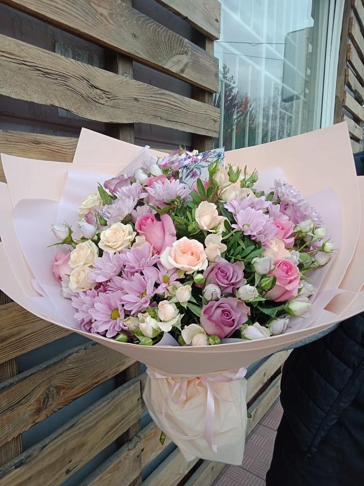 Букет цветов из: Розы и Хризантемы в Козмодемьянске