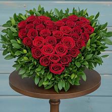 Цветочная композиция из Розы в виде сердца #REPLACE_PRED# Козмодемьянске