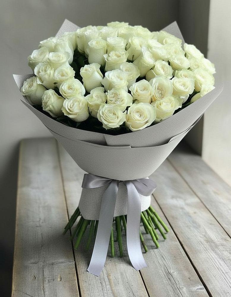 Букет 35 Белых роз в Козмодемьянске