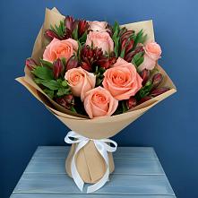 Букет цветов из:  Розы и Альстромерии в Козмодемьянске