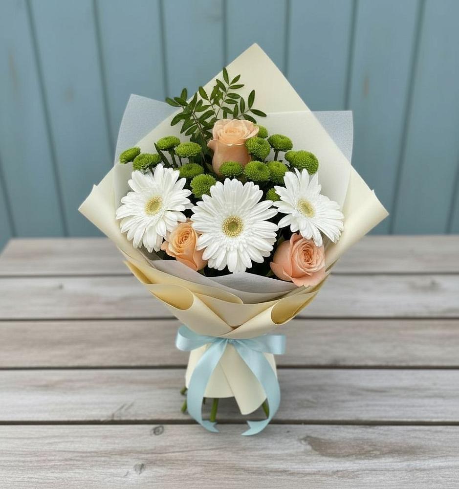 Букет цветов из: Герберы, Розы и Хризантемы в Козмодемьянске