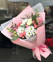 Букет цветов из:  Розы, Лизиантусы и Хризантемы в Козмодемьянске